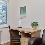 Comfy Apartment With Parking & Balcony By Noclegi Renters