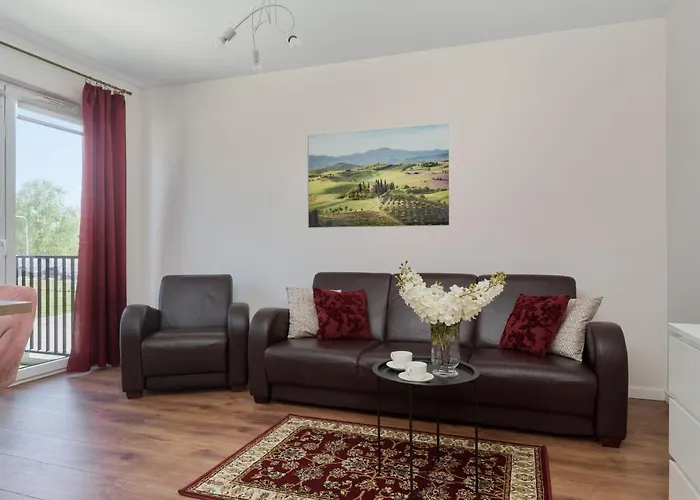 Comfy Apartment With Parking & Balcony By Noclegi Renters
